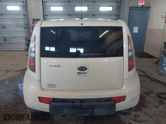 2010 Kia Soul + with VIN KNDJT2A2XA7046354, listed as a IAAI auction lot 41310311 with 127,938 mi miles and . Bid and sale history available at DreamBid. Image 16.