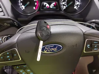 2017 Ford Escape SE with VIN 1FMCU0GD2HUB52680, listed as a IAAI auction lot 42040658 with 81,158 mi miles and . Bid and sale history available at DreamBid. Image 11.