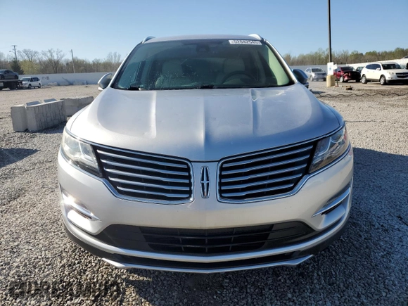 2016 Lincoln MKC Reserve with VIN 5LMTJ3DH5GUJ08539, listed as a Copart auction lot 52042545 with 81,902 mi miles and Salvage Title. Bid and sale history available at DreamBid. Image 5.