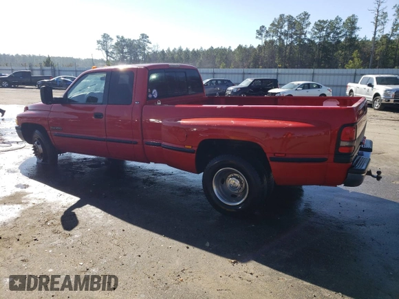 1998 Dodge Ram 3500 with VIN 1B7MC3367WJ240238, listed as a Copart auction lot 43224965 with 260,492 mi miles and Salvage Title. Bid and sale history available at carsss.com. Image 2.