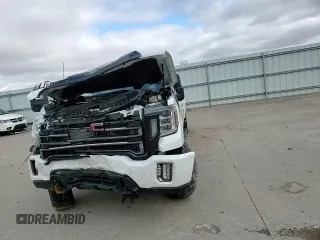 2020 GMC Sierra 3500HD AT4 z VIN 1GT49VEY5LF339079, wystawiony jako Copart lot #78756624 z przebiegiem 66 402 mil mil oraz Szkody całkowita. Historia ofert i sprzedaży dostępna na DreamBid. Obrazek 11.