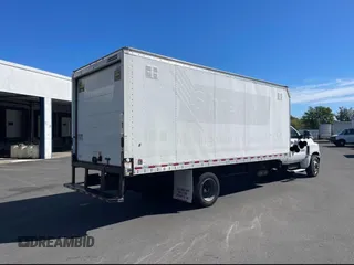 2019 Chevrolet Silverado 1500 with VIN 1HTKHPVK7KH811807, listed as a Copart auction lot 80460874 with 157,626 mi miles and Clean Title. Bid and sale history available at DreamBid. Image 4.