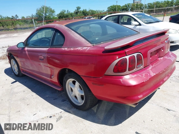 1998 Ford Mustang GT z VIN 1FAFP42X1WF191978, wystawiony jako IAAI lot #41835365 z przebiegiem 116 944 mil mil oraz . Historia ofert i sprzedaży dostępna na DreamBid. Obrazek 3.