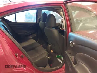 2018 Nissan Versa SV with VIN 3N1CN7AP2JK401310, listed as a IAAI auction lot 41664854 with 94,052 mi miles. Bid and sale history available at carsss.com. Image 8.