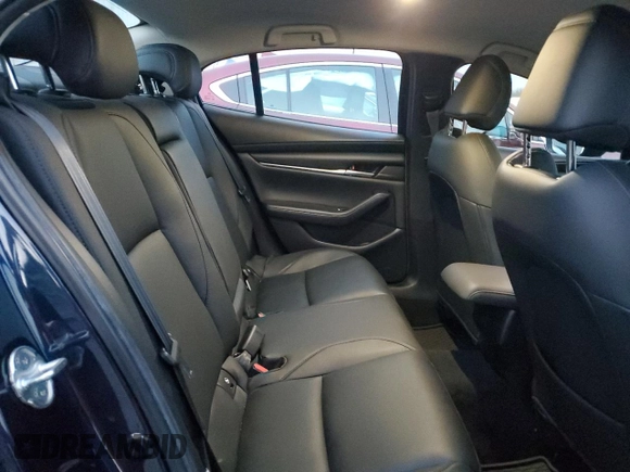2021 Mazda 3 Select with VIN 3MZBPBBMXMM204787, listed as a Copart auction lot 82631024 with 19,031 mi miles and Salvage Title. Bid and sale history available at carsss.com. Image 10.
