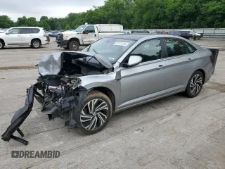 2020 Volkswagen Jetta SEL with VIN 3VWE57BU7LM088530, listed as a Copart auction lot 61121135 with 60,060 mi miles and Salvage title. Bid and sale history available at DreamBid. Image 1.