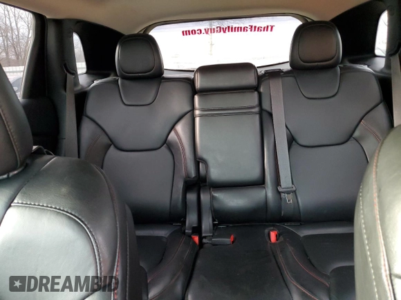 2015 Jeep Cherokee Trailhawk z VIN 1C4PJMBB1FW528766, wystawiony jako Copart lot #46879355 z przebiegiem 248 676 mil mil oraz Szkoda całkowita • Salvage title. Historia ofert i sprzedaży dostępna na DreamBid. Obrazek 10.