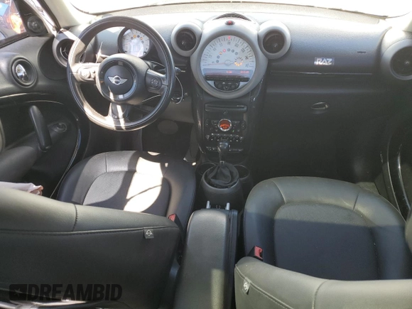 2011 MINI Countryman with VIN WMWZB3C55BWM00224, listed as a Copart auction lot 51319055 with 182,840 mi miles and Non Repairable. Bid and sale history available at DreamBid. Image 8.