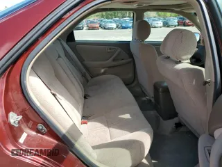 2001 Toyota Camry LE z VIN 4T1BF28K51U124747, wystawiony jako Copart lot #57482825 z przebiegiem 108 262 mil mil oraz Szkoda całkowita • Salvage title. Historia ofert i sprzedaży dostępna na DreamBid. Obrazek 10.