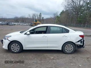 2018 Kia Rio LX with VIN 3KPA24AB2JE095126, listed as a IAAI auction lot 41954261 with 50,590 mi miles. Bid and sale history available at carsss.com. Image 14.