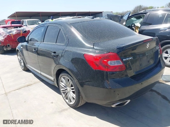 2012 Suzuki Kizashi SLS Sport with VIN JS2RF9A80C6101111, listed as a IAAI auction lot 41829944 with 133,419 mi miles. Bid and sale history available at carsss.com. Image 3.