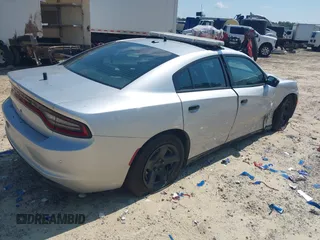 2021 Dodge Charger Police z VIN 2C3CDXAT3MH578330, wystawiony jako IAAI lot #42604008 z przebiegiem 92 856 mil mil oraz . Historia ofert i sprzedaży dostępna na DreamBid. Obrazek 4.
