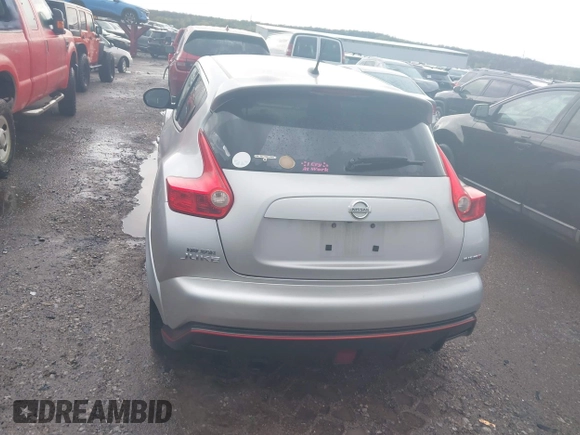 2014 Nissan Juke S with VIN JN8AF5MV3ET365787, listed as a IAAI auction lot 41968100 with 181,431 mi miles. Bid and sale history available at carsss.com. Image 16.