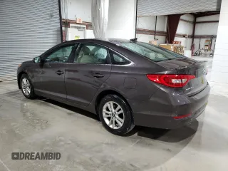 2015 Hyundai Sonata 2.4L SE with VIN 5NPE24AF1FH207468, listed as a Copart auction lot 54862575 with 121,199 mi miles and Salvage Title. Bid and sale history available at carsss.com. Image 2.