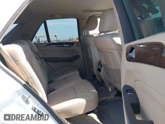 2013 Mercedes-Benz M 350 with VIN 4JGDA5HB9DA110185, listed as a IAAI auction lot 42563832 with 125,340 mi miles and . Bid and sale history available at DreamBid. Image 8.