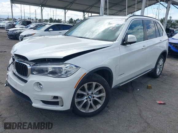 2016 BMW X5 sDrive35i with VIN 5UXKR2C55G0H43136, listed as a IAAI auction lot 41835931 with 125,751 mi miles. Bid and sale history available at carsss.com. Image 2.