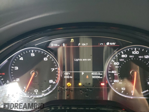 2012 Audi A8 z VIN WAURVAFD4CN038599, wystawiony jako Copart lot #59554025 z przebiegiem 93 334 mil mil oraz Szkoda całkowita • Salvage title. Historia ofert i sprzedaży dostępna na DreamBid. Obrazek 9.