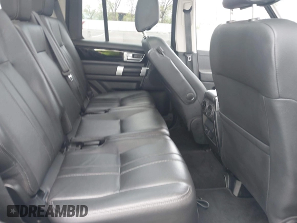 2016 Land Rover LR4 HSE with VIN SALAG2V68GA844339, listed as a IAAI auction lot 41947567 with 81,214 mi miles and . Bid and sale history available at DreamBid. Image 8.