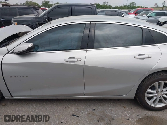 2018 Chevrolet Malibu LT z VIN 1G1ZD5ST6JF261270, wystawiony jako IAAI lot #41932928 z przebiegiem 127 971 mil mil oraz . Historia ofert i sprzedaży dostępna na DreamBid. Obrazek 14.
