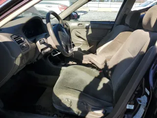 2000 Honda Civic LX with VIN 2HGEJ6670YH596097, listed as a Copart auction lot 47732515 with 269,184 mi miles and Non Repairable. Bid and sale history available at carsss.com. Image 7.