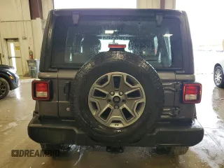 2018 Jeep Wrangler Unlimited Sport S с VIN 1C4HJXDN8JW190448, выставлен на аукционе Copart как лот 57250025 с пробегом 107 733 миль миль и На запчасти • Non repairable. История ставок и продаж доступна на DreamBid. Изображение 6.