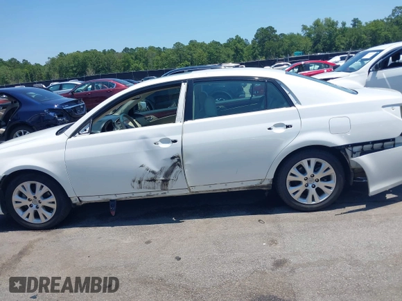 2012 Toyota Avalon with VIN 4T1BK3DB3CU466692, listed as a IAAI auction lot 42591609 with 183,912 mi miles and . Bid and sale history available at DreamBid. Image 15.