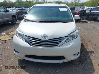 2015 Toyota Sienna XLE with VIN 5TDYK3DC8FS654902, listed as a IAAI auction lot 41953705 with 169,036 mi miles. Bid and sale history available at carsss.com. Image 12.