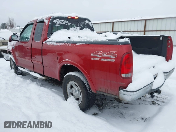 1999 Ford F-150 XL with VIN 1FTRX18L6XNB28330, listed as a IAAI auction lot 41505104 with 262,839 mi miles. Bid and sale history available at carsss.com. Image 3.