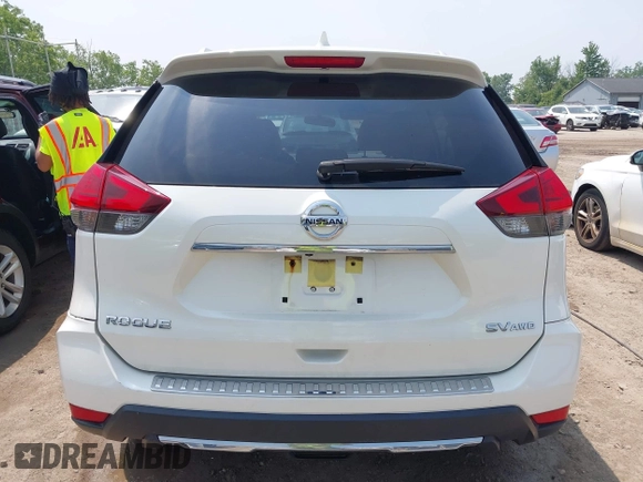 2017 Nissan Rogue SL with VIN JN8AT2MV3HW006126, listed as a IAAI auction lot 42456768 with 214,000 mi miles and . Bid and sale history available at DreamBid. Image 16.
