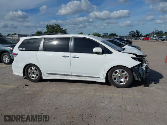 2015 Toyota Sienna SE with VIN 5TDXK3DC4FS678965, listed as a IAAI auction lot 40817635 with 147,027 mi miles. Bid and sale history available at carsss.com. Image 13.