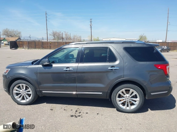 2019 Ford Explorer Limited with VIN 1FM5K8FH4KGA89296, listed as a IAAI auction lot 41968541 with 115,712 mi miles. Bid and sale history available at carsss.com. Image 14.