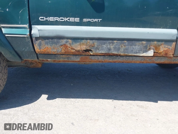 2000 Jeep Cherokee z VIN 1J4FF48S2YL253251, wystawiony jako IAAI lot #42243268 z przebiegiem 154 136 mil mil oraz . Historia ofert i sprzedaży dostępna na DreamBid. Obrazek 6.