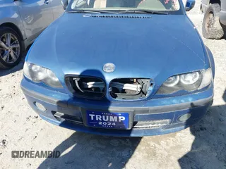 2002 BMW 3 Series 330i with VIN WBAEV53452KM02314, listed as a IAAI auction lot 41704725 with 219,502 mi miles and . Bid and sale history available at DreamBid. Image 6.