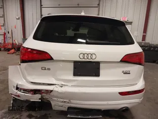 2017 Audi Q5 Premium Plus with VIN WA1L2AFP2HA093928, listed as a IAAI auction lot 42407237 with 117,137 mi miles and . Bid and sale history available at DreamBid. Image 6.