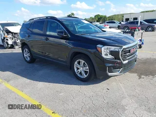 2022 GMC Terrain SLE with VIN 3GKALMEV9NL123172, listed as a IAAI auction lot 41674922 with 25,671 mi miles. Bid and sale history available at carsss.com. Image 1.
