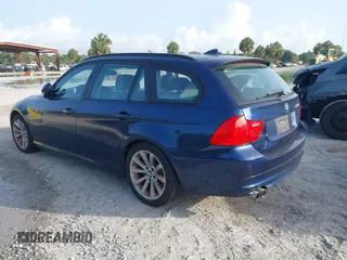 2011 BMW 3 Series 328i xDrive with VIN WBAUU3C50BA542420, listed as a IAAI auction lot 42463583 with 140,053 mi miles and . Bid and sale history available at DreamBid. Image 3.