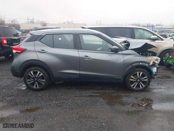 2020 Nissan Kicks SV with VIN 3N1CP5CV6LL525992, listed as a IAAI auction lot 41858823 with 55,343 mi miles. Bid and sale history available at carsss.com. Image 13.