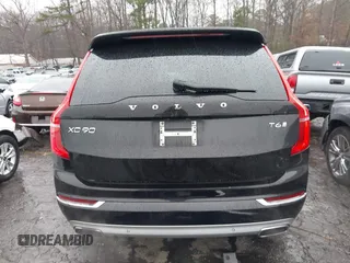 2016 Volvo XC90 T6 Inscription with VIN YV4A22PL6G1016828, listed as a IAAI auction lot 41572292 with 124,343 mi miles. Bid and sale history available at carsss.com. Image 17.