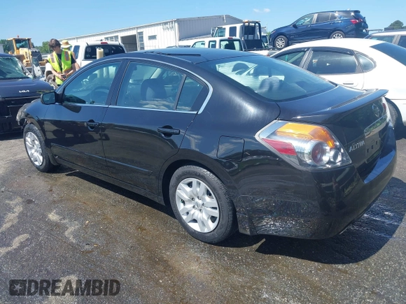 2010 Nissan Altima 2.5 S with VIN 1N4AL2AP1AN448096, listed as a IAAI auction lot 41075709 with Not Provided miles. Bid and sale history available at carsss.com. Image 3.