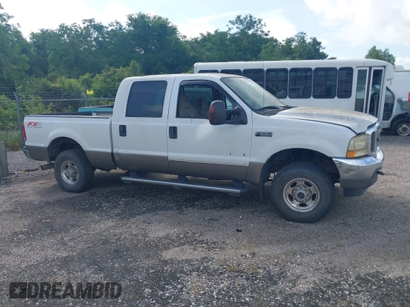 2004 Ford F-250 XL z VIN 1FTNW21P64ED90493, wystawiony jako IAAI lot #42406728 z przebiegiem 287 988 mil mil oraz . Historia ofert i sprzedaży dostępna na DreamBid. Obrazek 13.