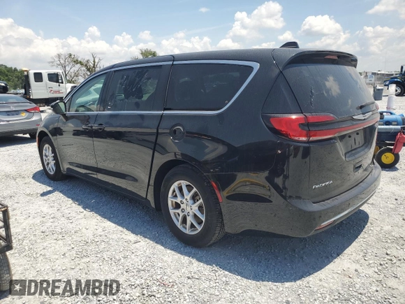 2023 Chrysler Pacifica Touring L с VIN 2C4RC1BG0PR606557, выставлен на аукционе Copart как лот 57833105 с пробегом 18 551 миль миль и Списание • Salvage title. История ставок и продаж доступна на DreamBid. Изображение 2.