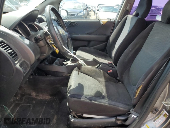 2007 Honda Fit Sport z VIN JHMGD37687S062788, wystawiony jako Copart lot #58374245 z przebiegiem Nie podano mil oraz Czysty tytuł • Clean title. Historia ofert i sprzedaży dostępna na DreamBid. Obrazek 7.