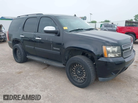 2008 Chevrolet Tahoe LTZ z VIN 1GNFK13018R143737, wystawiony jako IAAI lot #42220433 z przebiegiem 198 598 mil mil oraz . Historia ofert i sprzedaży dostępna na DreamBid. Obrazek 1.