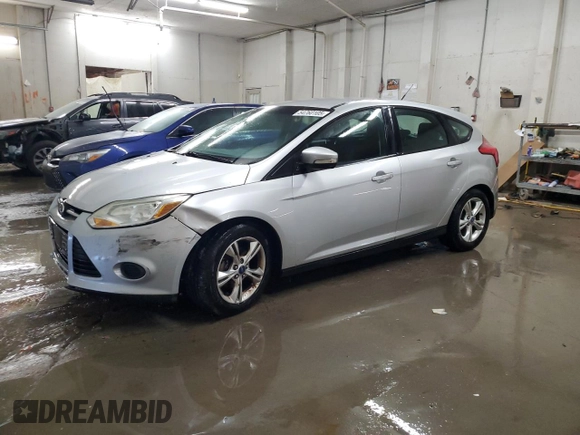 2013 Ford Focus SE with VIN 1FADP3K2XDL141956, listed as a Copart auction lot 54760105 with 156,239 mi miles and Salvage Title. Bid and sale history available at DreamBid. Image 1.