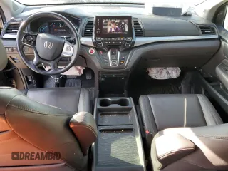2018 Honda Odyssey Touring с VIN 5FNRL6H8XJB076145, выставлен на аукционе Copart как лот 51870865 с пробегом 96 486 миль миль и Списание • Salvage title. История ставок и продаж доступна на DreamBid. Изображение 8.