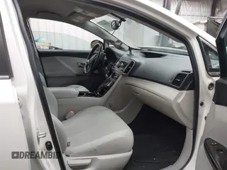 2009 Toyota Venza с VIN 4T3ZE11A79U012340, выставлен на аукционе IAAI как лот 41889831 с пробегом Не указан миль и . История ставок и продаж доступна на DreamBid. Изображение 5.