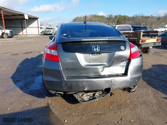 2010 Honda Accord Crosstour EX-L with VIN 5J6TF1H57AL001982, listed as a IAAI auction lot 41195606 with 205,237 mi miles. Bid and sale history available at carsss.com. Image 6.