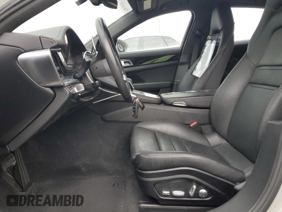 2021 Porsche Panamera с VIN WP0AJ2A75ML120017, выставлен на аукционе Copart как лот 81517913 с пробегом 26 083 миль миль и . История ставок и продаж доступна на DreamBid. Изображение 7.