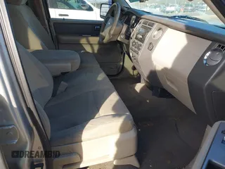 2007 Ford Expedition XLT with VIN 1FMFU155X7LA89024, listed as a IAAI auction lot 41754718 with 203,909 mi miles and . Bid and sale history available at DreamBid. Image 5.
