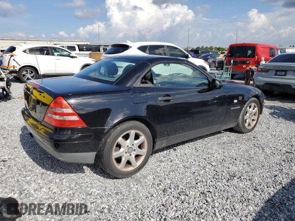 1998 Mercedes-Benz SLK 230/320 with VIN WDBKK47F3WF034054, listed as a Copart auction lot 63612355 with 79,793 mi miles and Clean title. Bid and sale history available at DreamBid. Image 3.